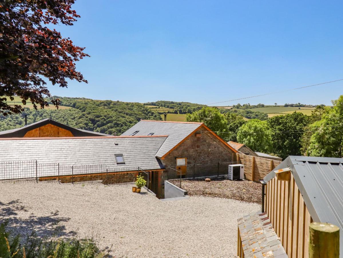 The Tithe Barn Villa South Molton Eksteriør bilde